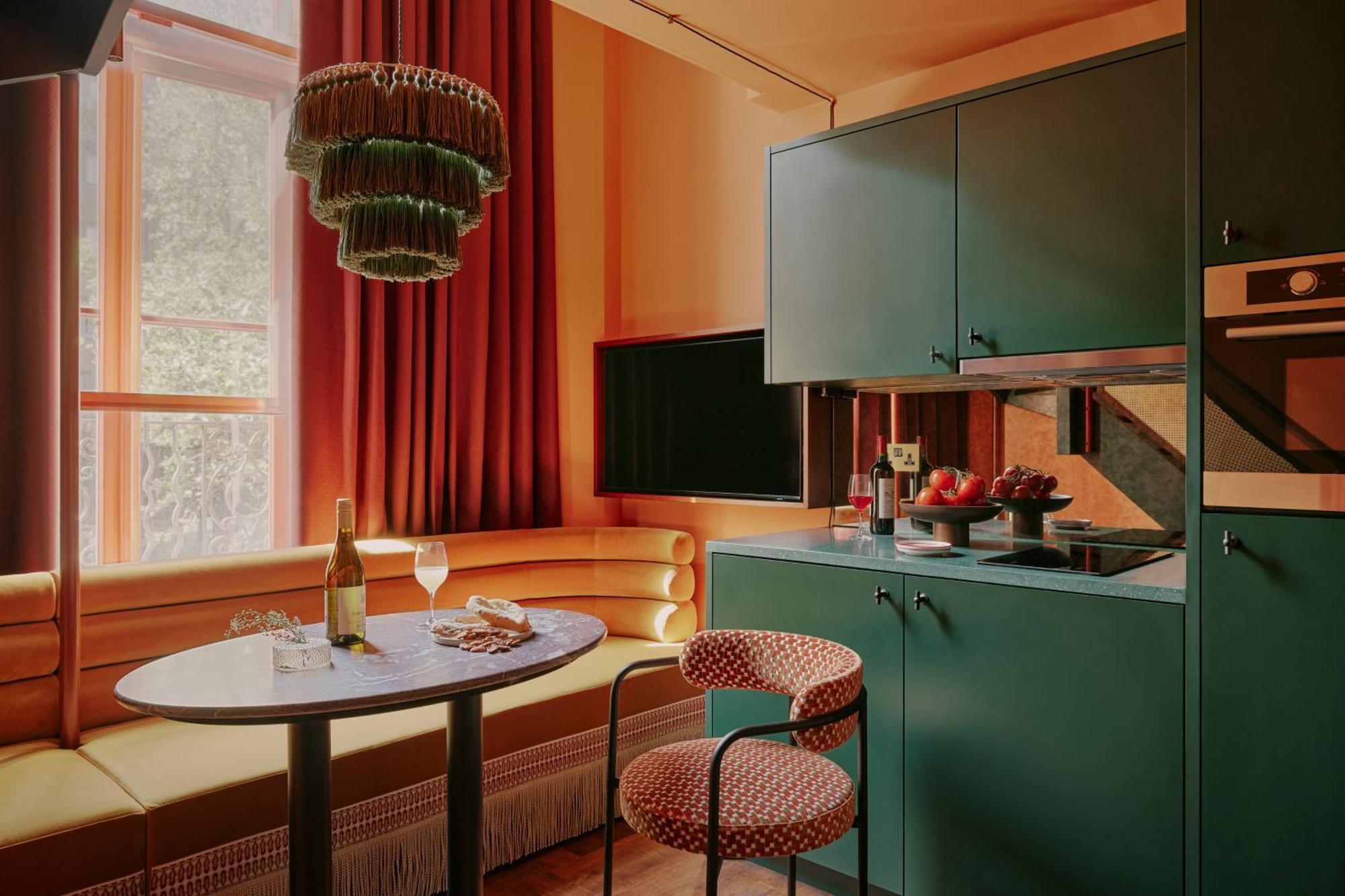 Hotel Ember Locke Kensington Londra Esterno foto