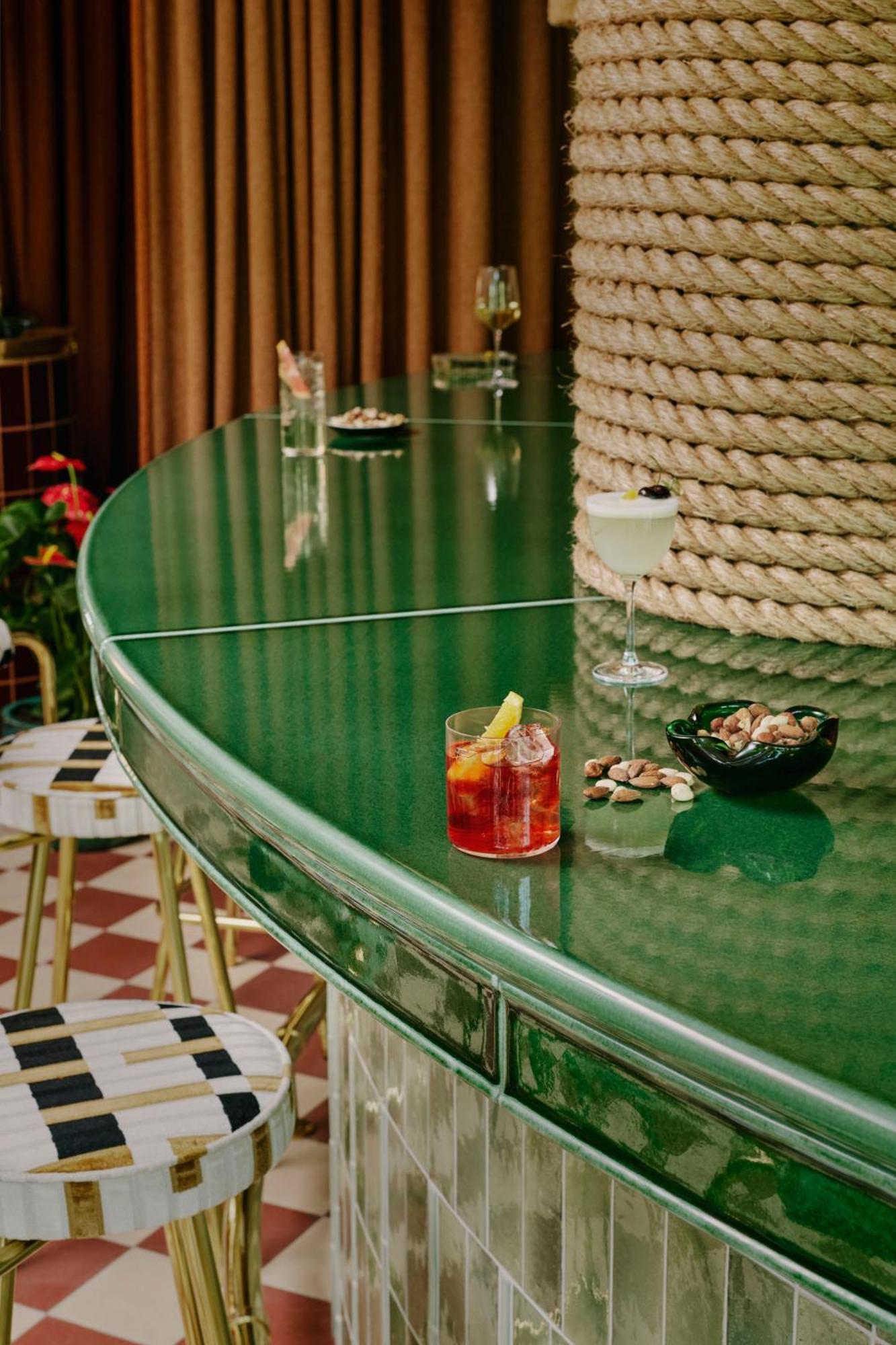 Hotel Ember Locke Kensington Londra Esterno foto